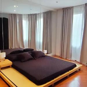 Corsega Homestay Barcelona